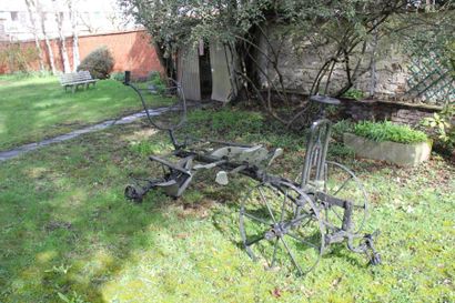 Charrue en fer forgé