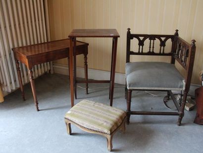 Lot : table bouillote ronde, repose pied,...