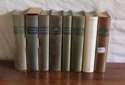 Huit volumes de la Pléiade