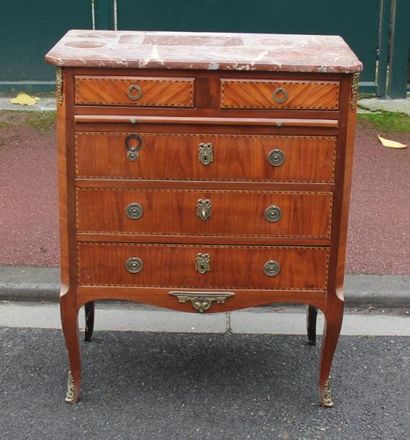 Commode en bois de placage marqueté de filets,...