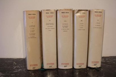 LA PLEIADE Lot de cinq volumes sue Emile...