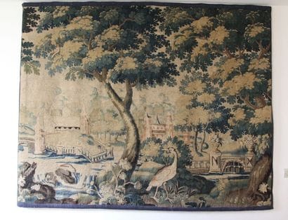 AUBUSSON : « Verdure, un échassier parmi...
