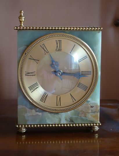LANCEL Pendule borne en onyx et métal H :...