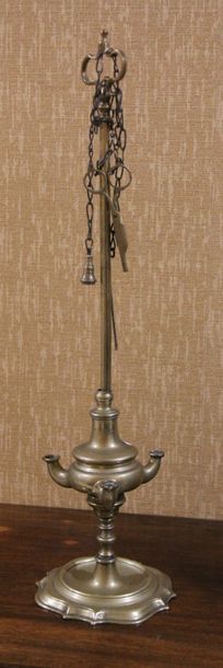 Lampe à huile sur piédouche en cuivre