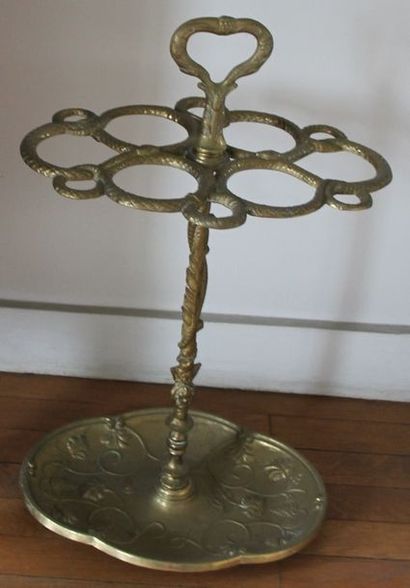 Porte parapluie en bronze et nécessaire de...