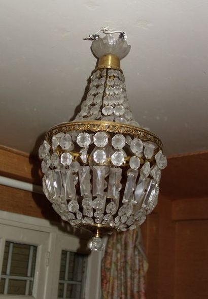 Petit lustre corbeille à pampilles H : 53...