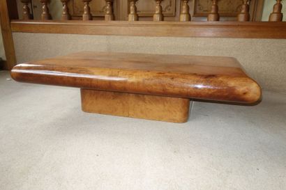 Table basse en placage de ronce, Années 80...