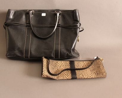 LANCEL Sac en cuir noir et pochette