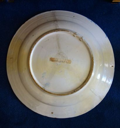 Lot de faïence de DELFT : - Plat creux en...