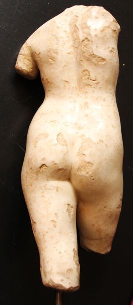 corps de femme acéphale en marbre
H : 42...