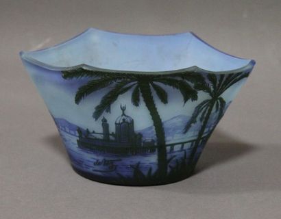 DE VEZ Coupelle en verre multicouche gravée...
