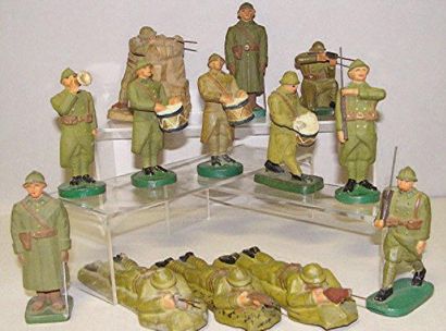Infanterie de ligne : 13 fantassins dont...