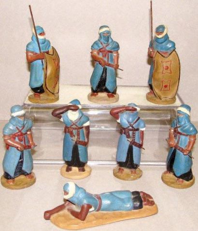 Touaregs - Hommes bleus du désert : 8 hommes...