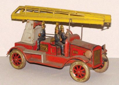 TippCo
Voiture de pompiers(4) mécanique,...