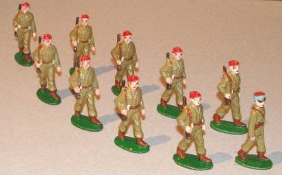 QUIRALU
Infanterie avant 1940 : Division...