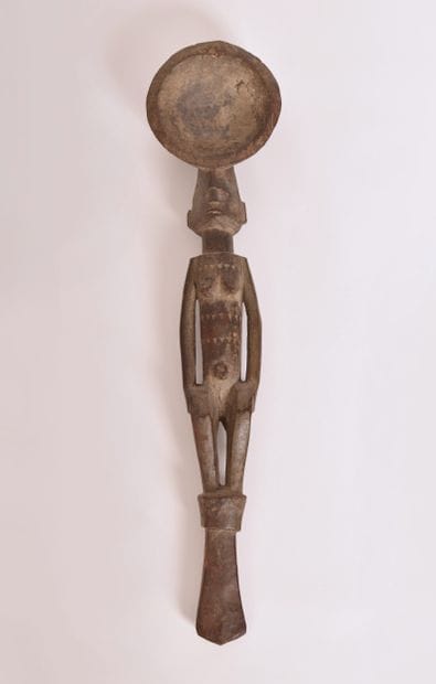 Cuillère Ido, Nigeria, en bois monoxyle constituée...