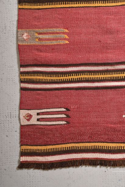 Tapis Kilim turque, en laine à décor de bandes...