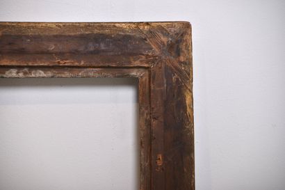 Angleterre XVIIe s, Cadre en bois sculpté...