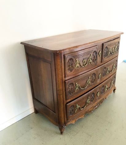 Commode Lyonnaise en partie XVIIIe s, en...