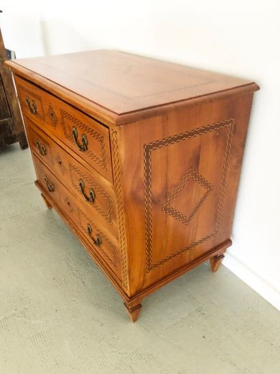 Commode époque Directoire, en merisier et...