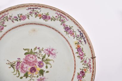 Chine, Compagnie des Indes - XVIIIe siècle
Assiette...