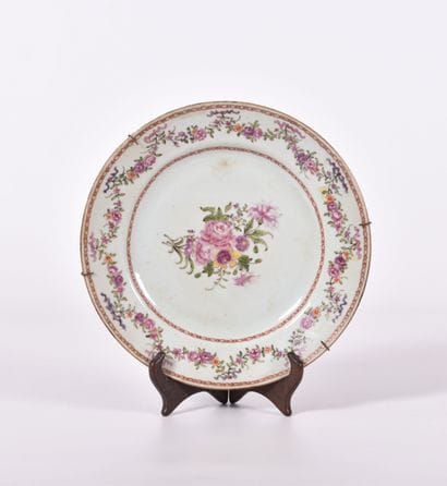 Chine, Compagnie des Indes - XVIIIe siècle
Assiette...