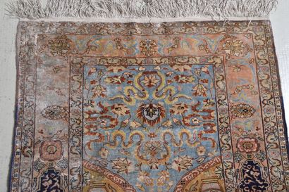 Tapis Héréké en soie (chaine, trame et velours...