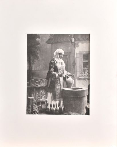 Femme au puits, XIXe siècle (vers 1870-1890),...