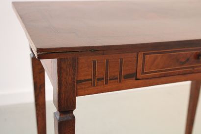 Table de salon style Directoire XXe s, en...