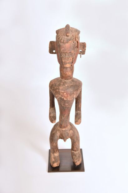 Statue Montol, Nigeria, en bois figurant...