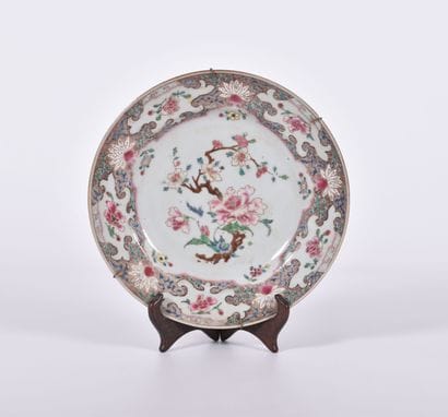 Chine, Compagnie des Indes - XVIIIe siècle
Assiette...