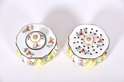 MEISSEN XIXe s, Partie de nécessaire de bureau...