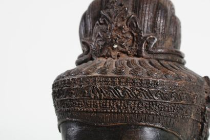 Thaïlande 1900, Tête de bouddha en bronze...