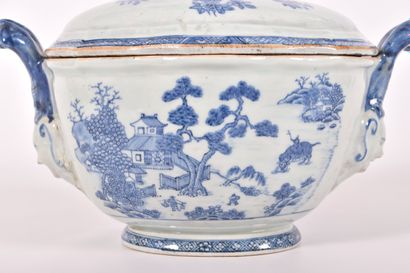 Chine, Compagnie des Indes - XVIIIe siècle
Soupière...