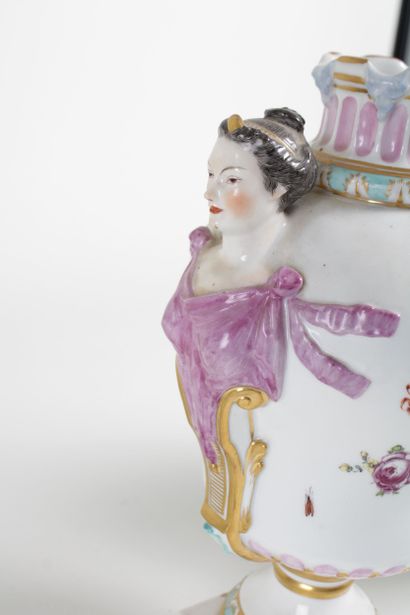 Manufacture Royale de Porcelaine de Berlin...