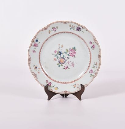 Chine, Compagnie des Indes - XVIIIe siècle
Assiette...