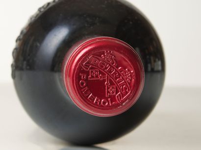 PETRUS 2001 Pomerol, 1 bouteille
