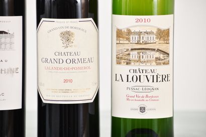 Lot de vins de bordeaux 2010, 30 bouteilles...