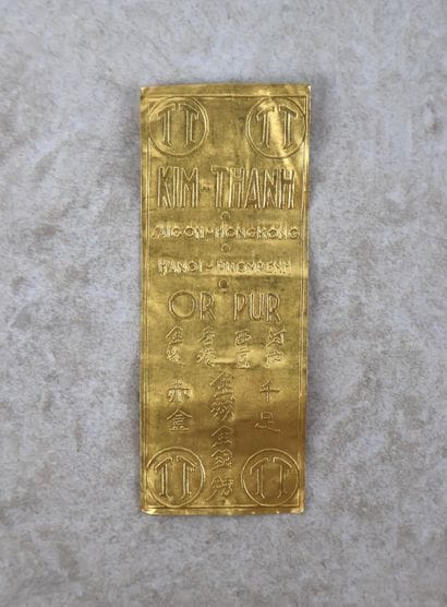 Plaque en or 