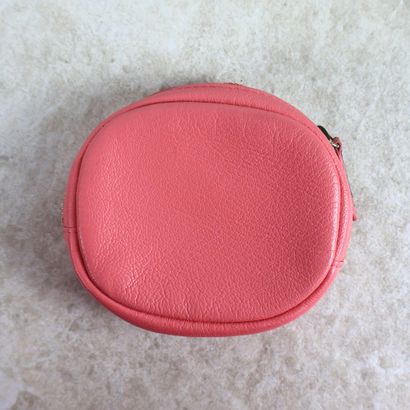 CHANEL Made in Italy
Porte-monnaie rond en...