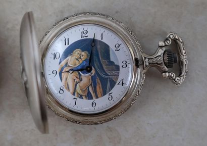Ensemble de deux montres érotiques, les boîtier...