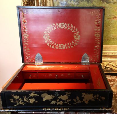 Large writing case, Japan, late 19th century,...