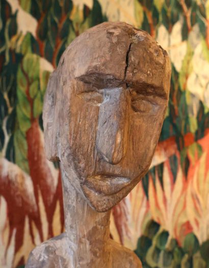 Squatting man, Dogon style
Carved wood sculpture
H....