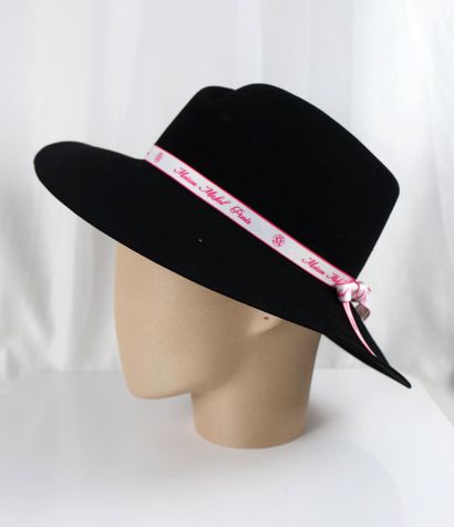 MAISON MICHEL Modèle Virginie
Chapeau en...