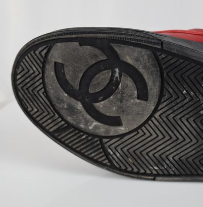 CHANEL Made in Italy
Paire de sneakers en...