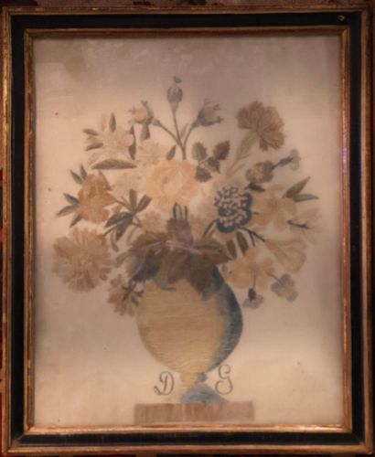 Deux broderies, XIXe siècle, en fil de soie...