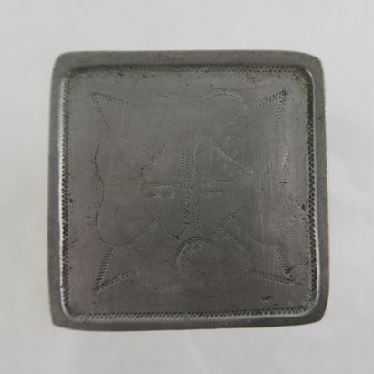 Pewter hourglass with square base and banded...