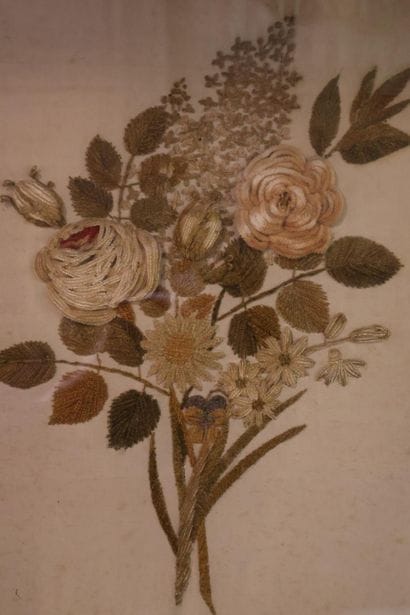 Deux broderies, XIXe siècle, en fil de soie...
