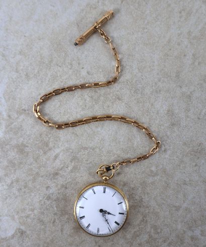 Lot comprenant une montre de gousset en or...