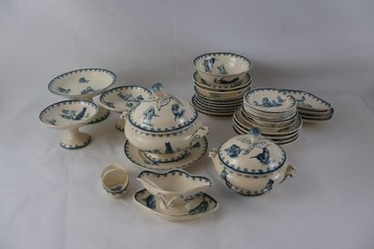 SARREGUEMINES 
Doll's dinette set, in earthenware...